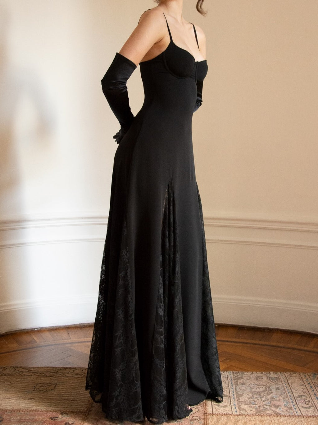 Black Lace Panel Sleeveless Gown