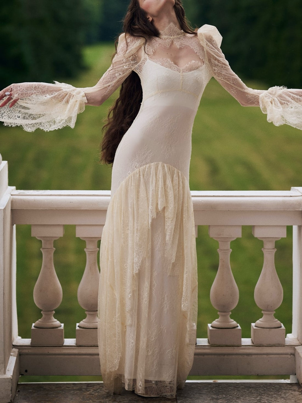 Ivory White Vintage Lace Bell Sleeve Maxi Dress